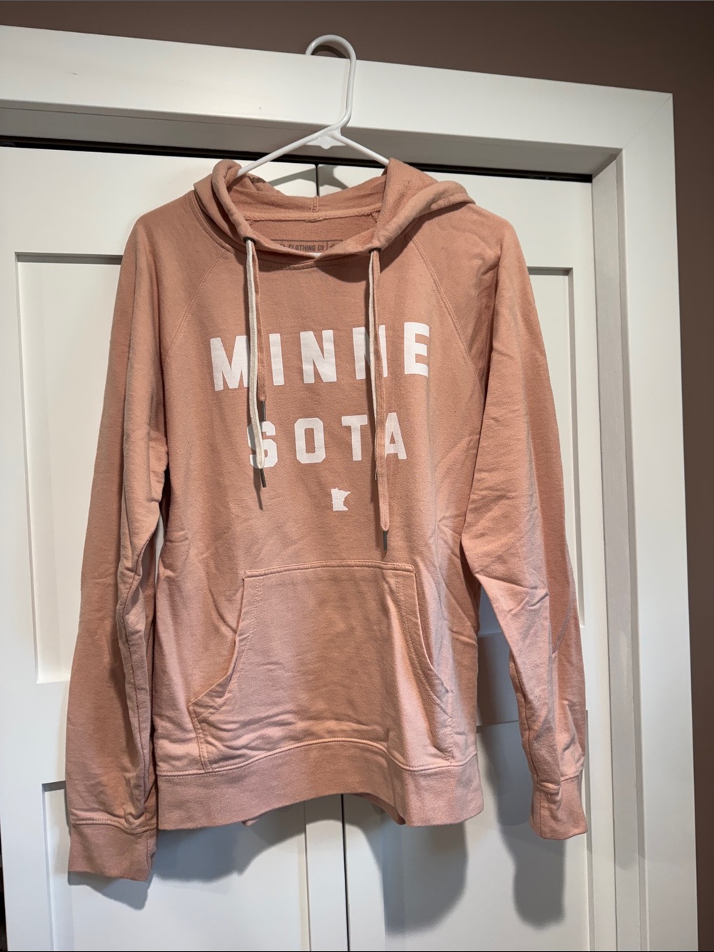 Minnesota Graphic Hoodie Sweatshirt - Blush Pink